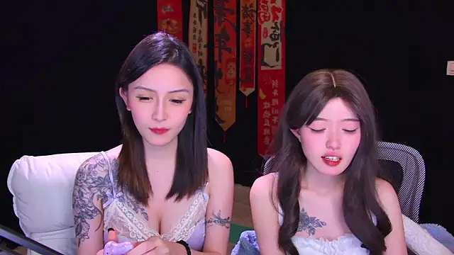 Pertunjukan Kamera Web Wik-yibao