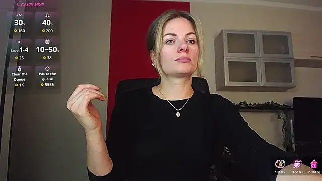 ladysabotage live XXX chat