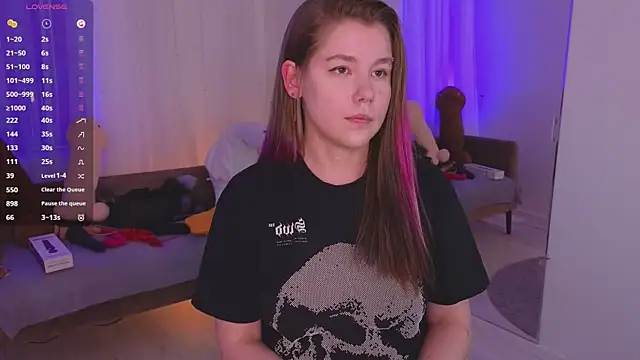 Mira_Falls live XXX chat