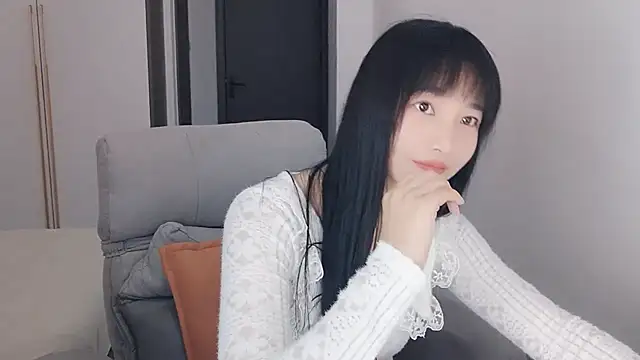 Lisa-3333's Live XXX Chat