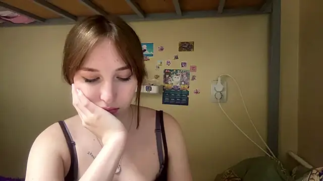 AquilineOrites Live XXX-chat