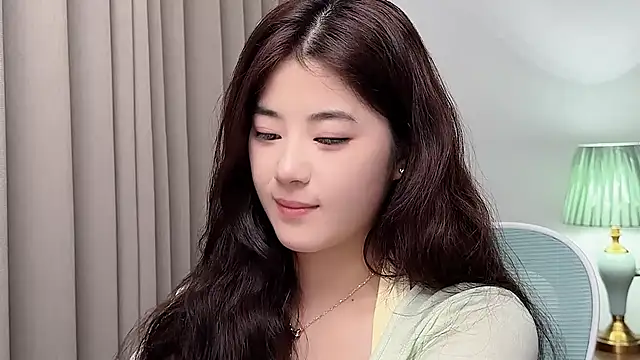 Nicole20266 在線直播表演