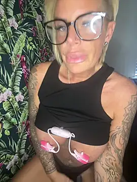 Czat XXX na żywo – Big-Tits696969