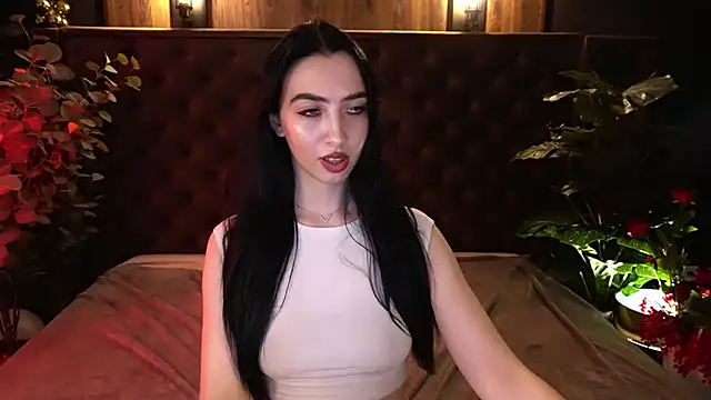 WildKittenX_'s Live XXX Chat