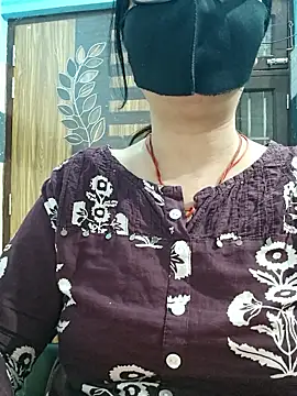 Aishwaryaa_69's Webcam Show