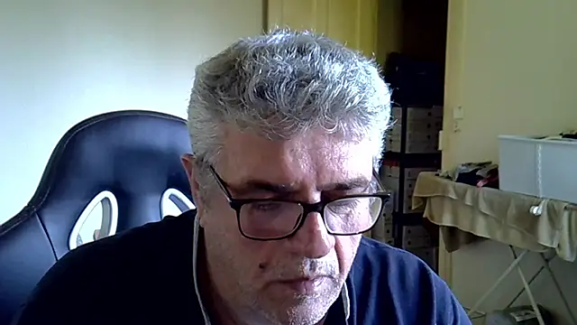 _hippo_のウェブカメラショー