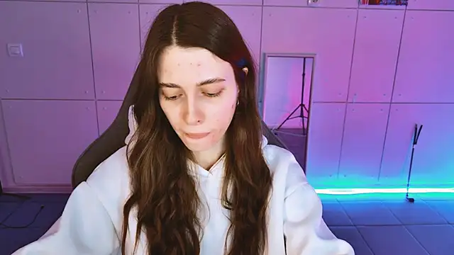 Chat +18 de Yoka_paradoXXX ao vivo