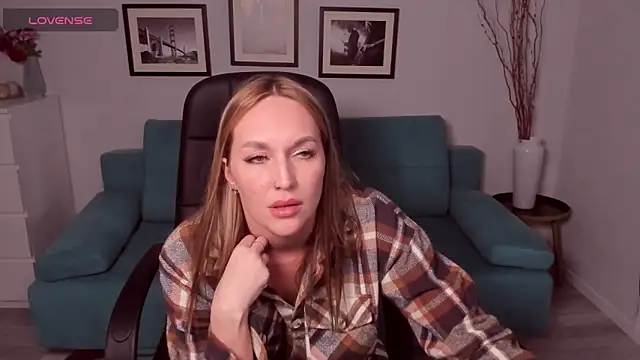 EvieMagical Chat XXX live