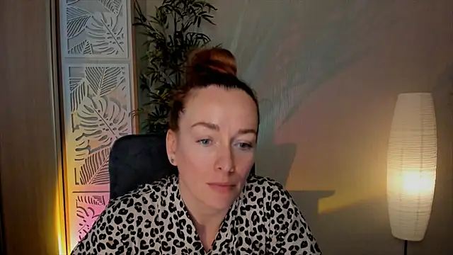 RebeccaMartinez Chat XXX live