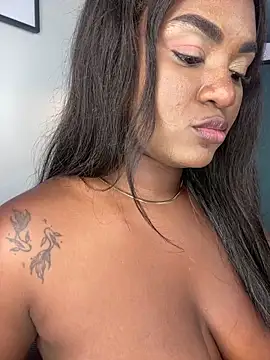 Chat +18 de Noa_Adams ao vivo