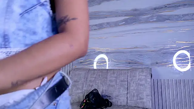 Chat XXX ao vivo de Abby18_