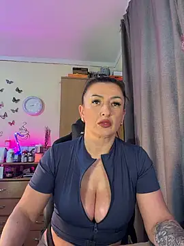 Hotangel75's Live XXX Chat