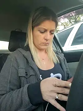 Chat XXX ao vivo de NikkiBlisss