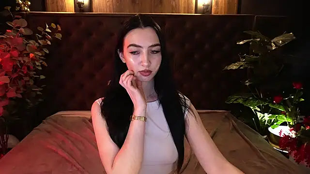 WildKittenX_'s Live XXX Chat