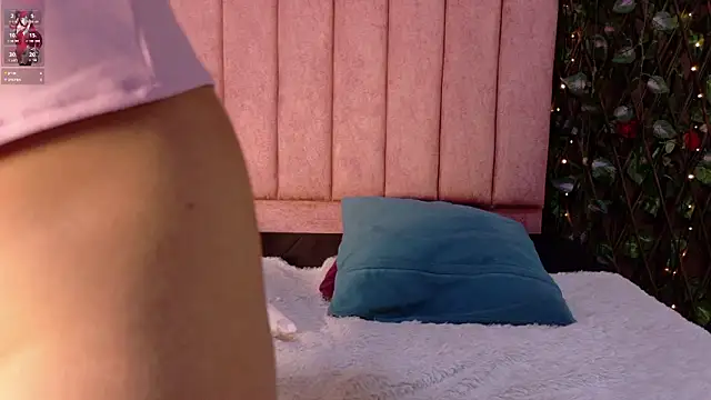 MiaJanss Chat XXX in diretta