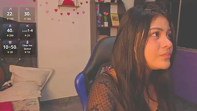 BadKittyy Chat XXX in diretta