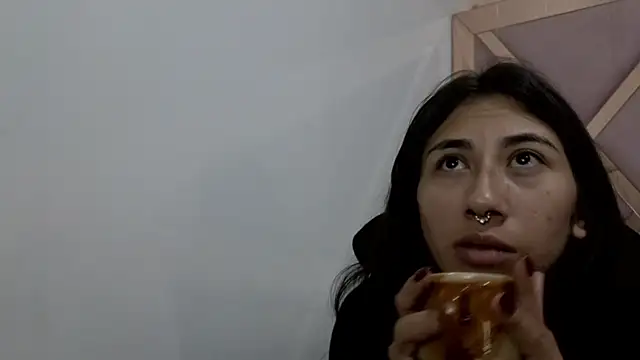 Chat +18 de Sophia_moo_ ao vivo