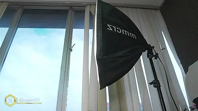 Megan_Lim: απευθείας συνομιλία ΧΧΧ