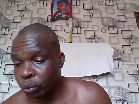 Chumba_001: διαδικτυακό σόου στην κάμερα