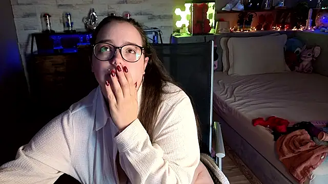 Онлайн чат XXX Kimberly-Caprice