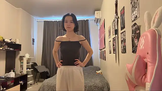 KateMiragee's Live XXX Chat