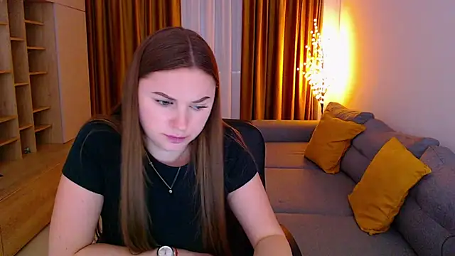 _Mia_Adams Chat XXX in diretta