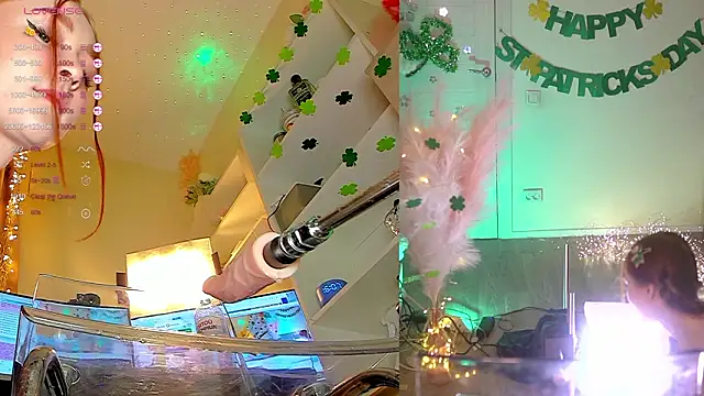 Ur_lil_bb's Live XXX Chat