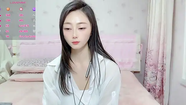 anjila888のウェブカメラショー