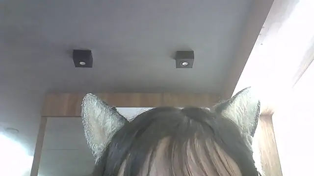 SkinnyKitten webkamerás műsora