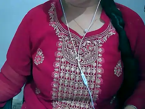 Cute_Aliyaa Live XXX Chat