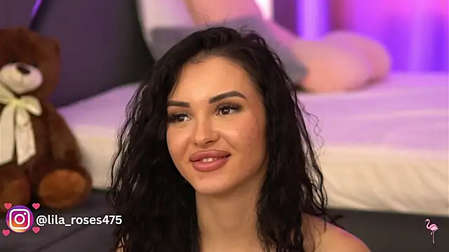 Show de LilaRoses na webcam