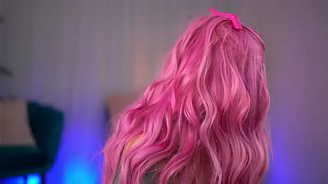 دردشة Miky_Lust الجنسية المباشرة