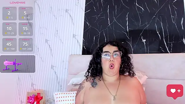 Reginavegaa 在線直播表演