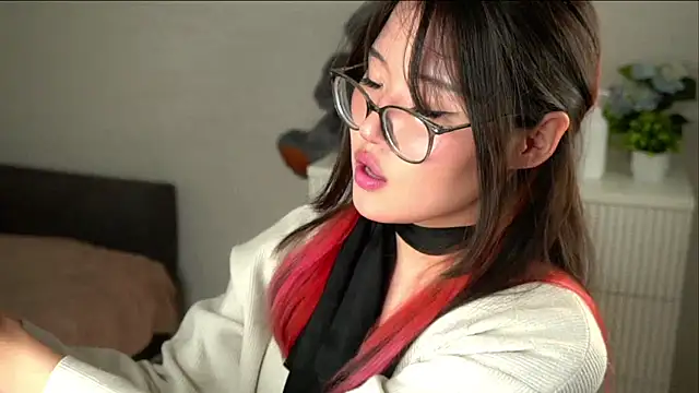 Chat XXX en directo de NelleMihalko