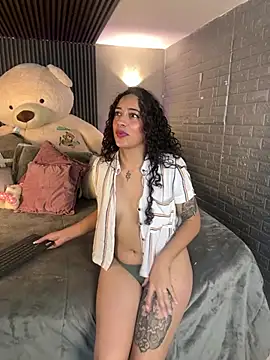 Онлайн чат XXX Magic_ivone