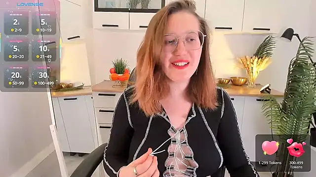 Charmy_Gracy's Live XXX Chat