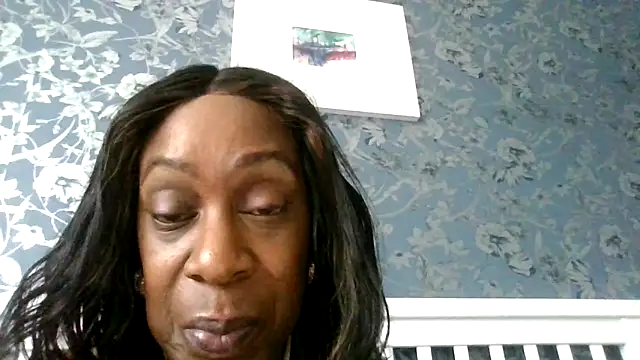 Czat XXX na żywo – Ebony-SultryX