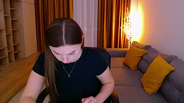 _Mia_Adams' Live XXX Chat