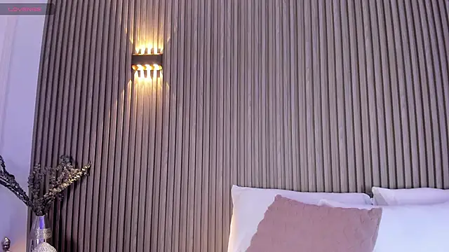 CaitlynCouper live XXX chat