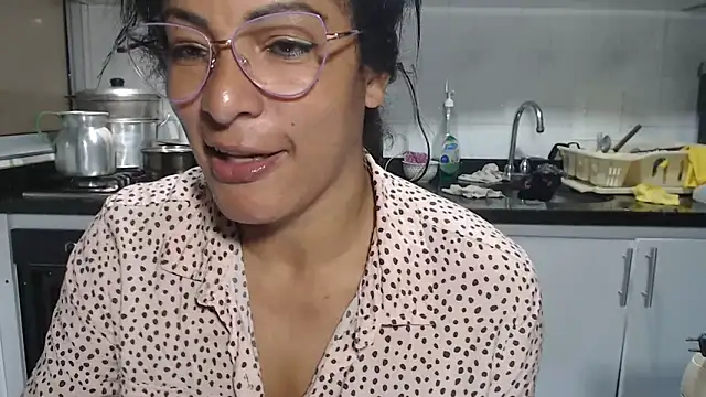 kateleyagrey's Webcam Show