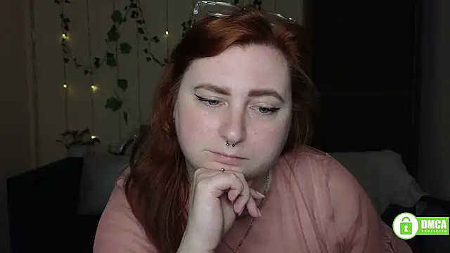 Alicia_love00 élő XXX-chatje