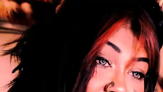 indian_dreamgirl 即時 XXX 聊天