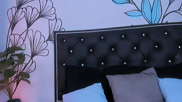 Sweet_Ariadna_: онлайн-секс-чат