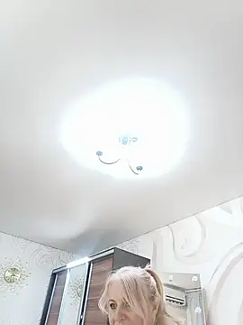 AvrilMillers Chat XXX in diretta