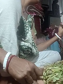 XXX chat uživo modela Sweet-runi