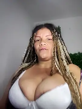 Eva_Luxei Chat XXX in diretta