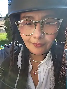 Chat +18 de bellapaty ao vivo