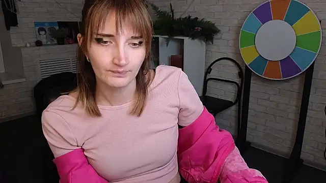 Nika_Kitten élő XXX-chatje