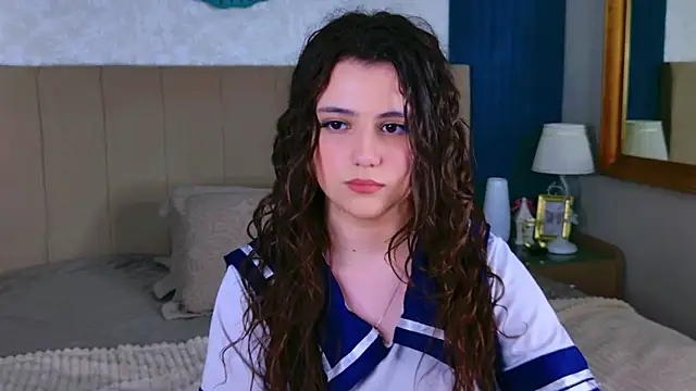 Chat +18 de Pauline_Heaven ao vivo