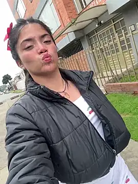 PamelaJonsom_ Live XXX-chat